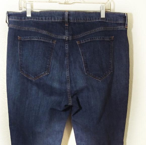 16 Old Navy Boyfriend Jeans - Picture 4 of 6